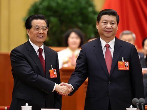 Hu Jintao (left) and Xi Jinping (right)