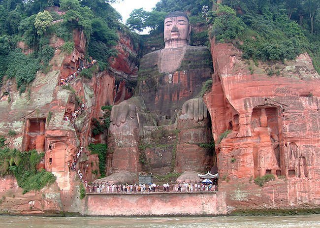 Giant Buddha Statue of Leshan