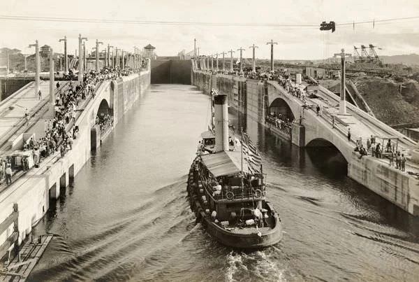 Panama Canal in 1913