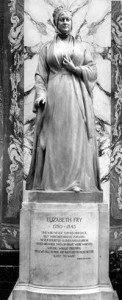 Elizabeth Fry's statue in Old Bailey