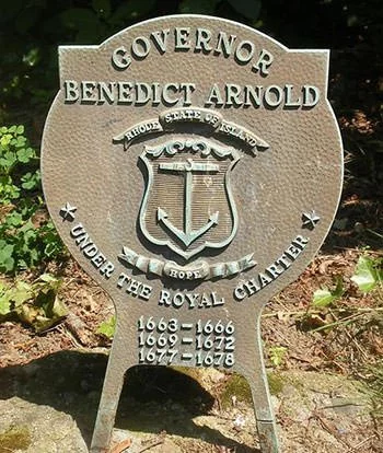 Grave medalion of great-grandfather of Benedict Arnold
