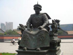 Statue of Nurhaci of Qing Dynasty