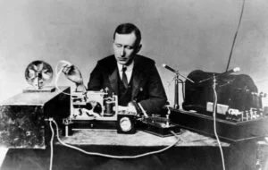 Guglielmo Marconi radio waves