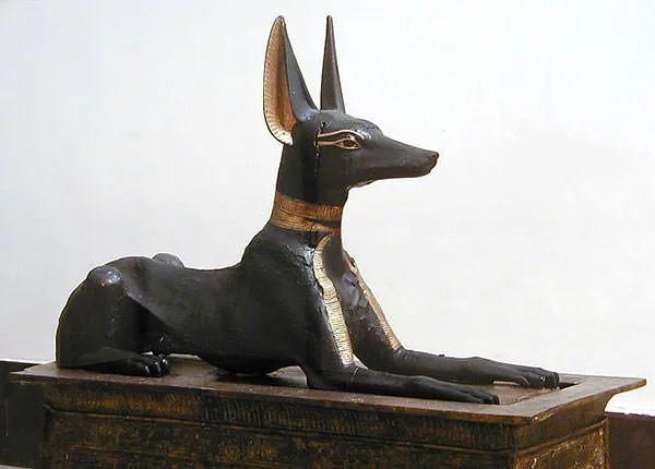 Anubis-helgedomen i Egyptiska museet