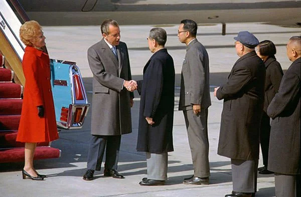 President Nixon and Zhou Enlai